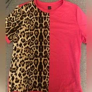 Beautiful bright pink with cheetah print!
